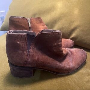 Franco Sarto brown suede booties